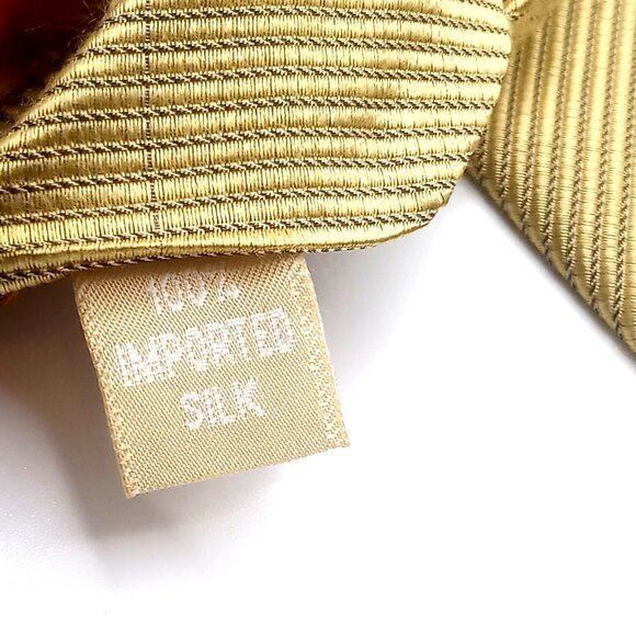 Michael Kors Men's Tie Gold Textured 100% Imported Silk Necktie 59" Length - Picture 8 of 11